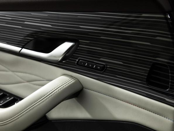 Geely Monjaro I с пробегом 2023 года, цена 2 999 000 рублей, 48001 км, внедорожник, Автокод Объявления