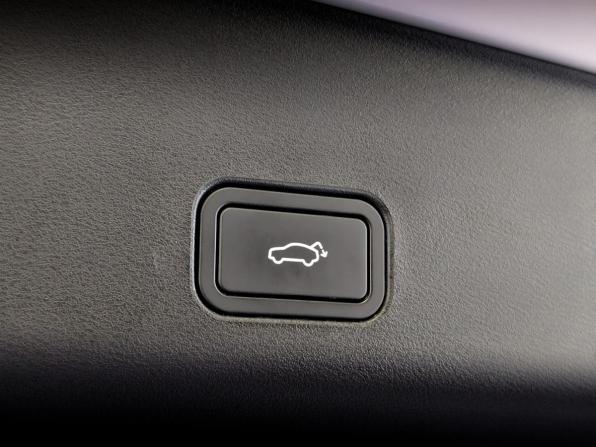 Geely Monjaro I с пробегом 2024 года, цена 3 600 000 рублей, 24510 км, внедорожник, Автокод Объявления