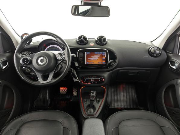 Smart Forfour II с пробегом 2020 года, цена 2 500 000 рублей, 26054 км, хэтчбек, Автокод Объявления