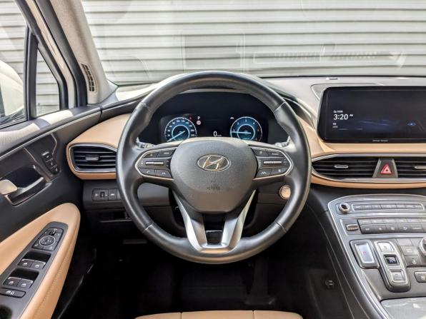 Hyundai Santa Fe IV Рестайлинг с пробегом 2022 года, цена 4 300 000 рублей, 59037 км, внедорожник, Автокод Объявления