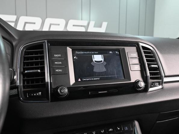 Skoda Karoq I с пробегом 2020 года, цена 2 319 000 рублей, 53675 км, внедорожник, Автокод Объявления