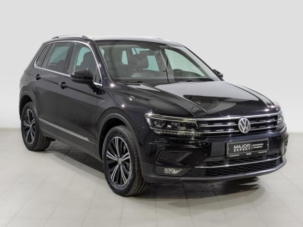 Volkswagen Tiguan II с пробегом 2018 года, цена 3 050 000 рублей, 84489 км, внедорожник, Автокод Объявления