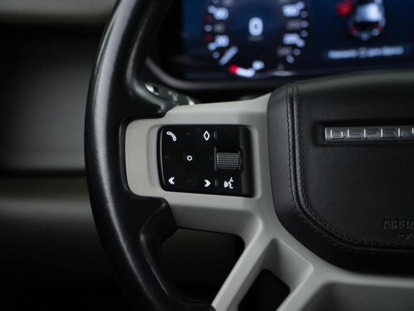 Land Rover Defender II с пробегом 2020 года, цена 4 898 055 рублей, 78714 км, внедорожник, Автокод Объявления