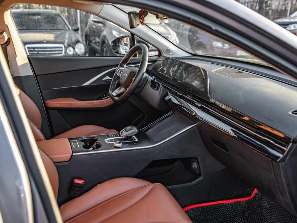 Omoda C5 I с пробегом 2022 года, цена 1 381 000 рублей, 121108 км, внедорожник, Автокод Объявления