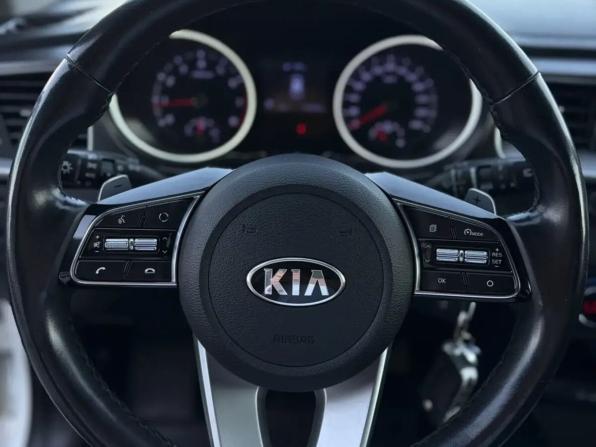 Kia Ceed III с пробегом 2019 года, цена 1 780 000 рублей, 122200 км, хэтчбек, Автокод Объявления