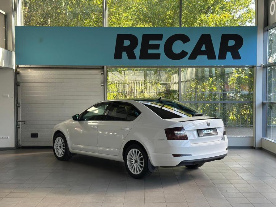 Skoda Octavia III (A7) Санкт-Петербург  - изображение 3