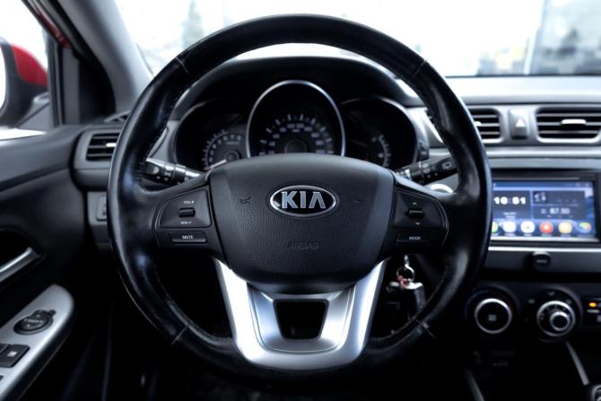 Kia Rio III с пробегом 2014 года, цена 899 000 рублей, 113116 км, хэтчбек, Автокод Объявления