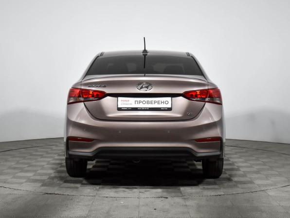 Hyundai Solaris II с пробегом 2019 года, цена 1 190 000 рублей, 135000 км, седан, Автокод Объявления
