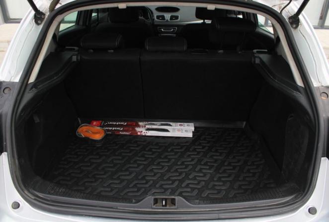 Renault Megane III Рестайлинг с пробегом 2013 года, цена 880 000 рублей, 103750 км, хэтчбек, Автокод Объявления