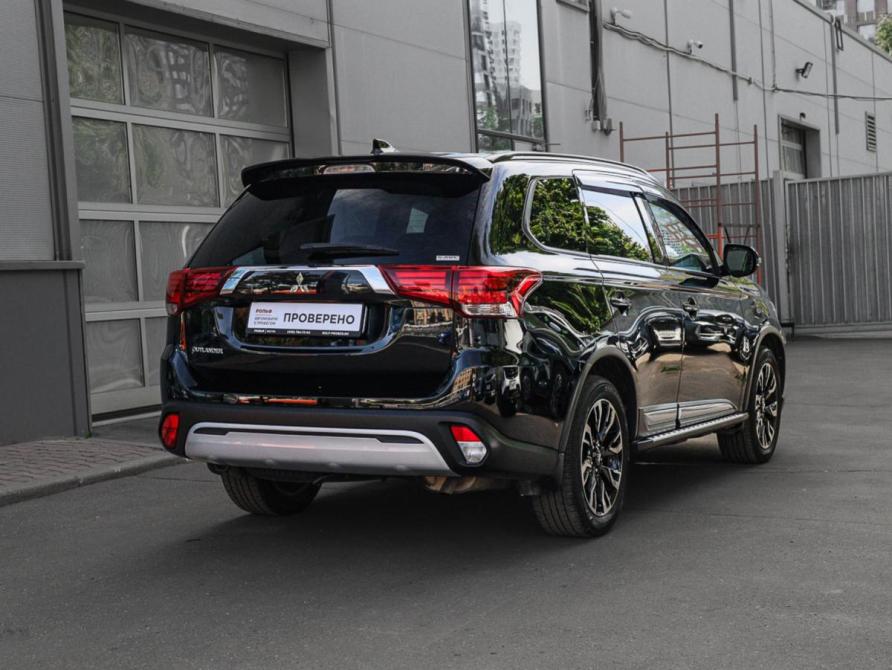 Mitsubishi Outlander III Рестайлинг 3 Москва  - изображение 4