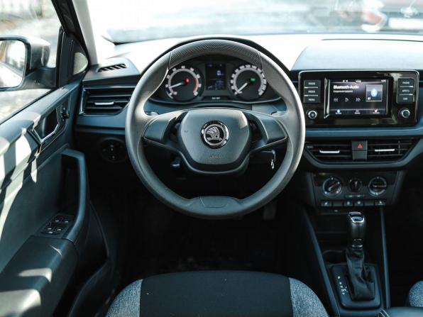 Skoda Rapid II с пробегом 2021 года, цена 1 669 000 рублей, 51137 км, лифтбек, Автокод Объявления