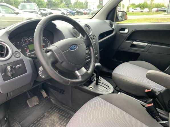 Ford Fusion I Рестайлинг с пробегом 2008 года, цена 600 000 рублей, 202135 км, хэтчбек, Автокод Объявления
