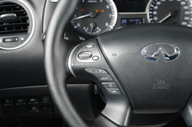 Infiniti JX с пробегом 2013 года, цена 1 999 000 рублей, 156455 км, внедорожник, Автокод Объявления