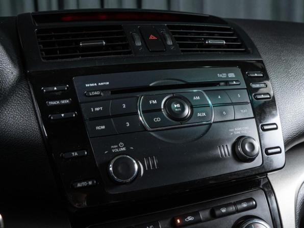 Mazda 6 II (GH) Рестайлинг с пробегом 2010 года, цена 750 000 рублей, 301004 км, седан, Автокод Объявления