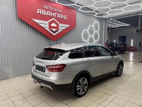 Lada (ВАЗ) Vesta I с пробегом 2018 года, цена 1 030 000 рублей, 156823 км, универсал, Автокод Объявления