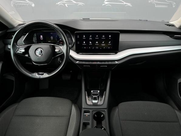 Skoda Octavia IV (A8) с пробегом 2021 года, цена 2 166 400 рублей, 104136 км, лифтбек, Автокод Объявления