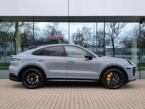 Porsche Cayenne III Рестайлинг с пробегом 2023 года, цена 26 300 000 рублей, 24015 км, внедорожник, Автокод Объявления