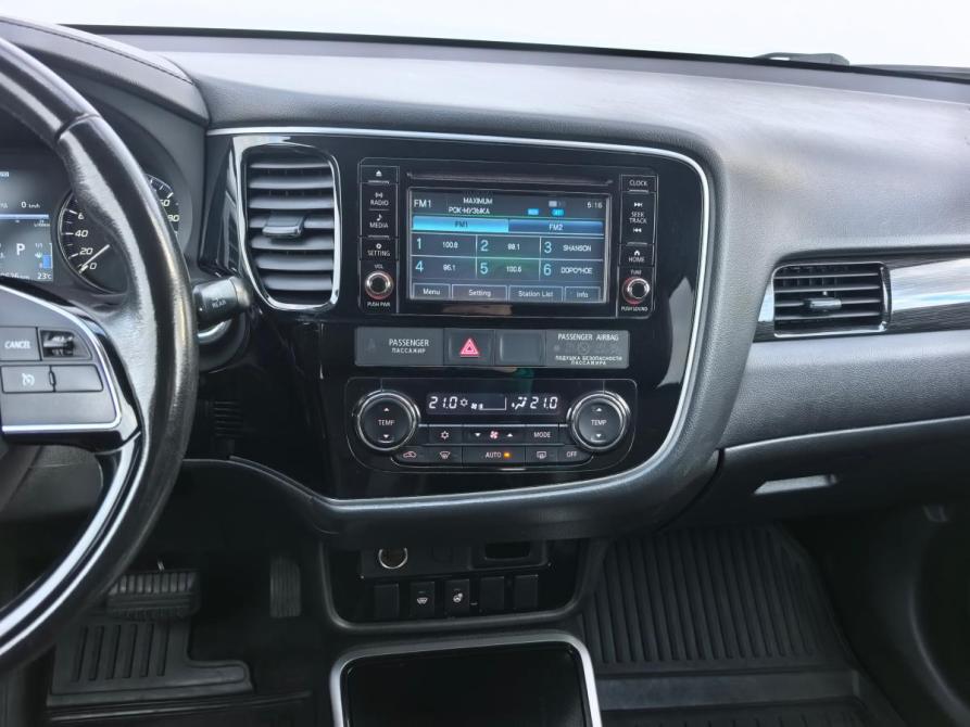 Mitsubishi Outlander III Рестайлинг 2 Санкт-Петербург  - изображение 14
