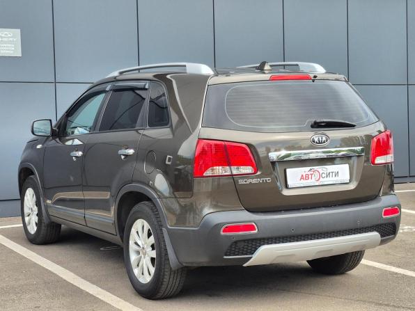 Kia Sorento II с пробегом 2009 года, цена 1 260 000 рублей, 197000 км, внедорожник, Автокод Объявления