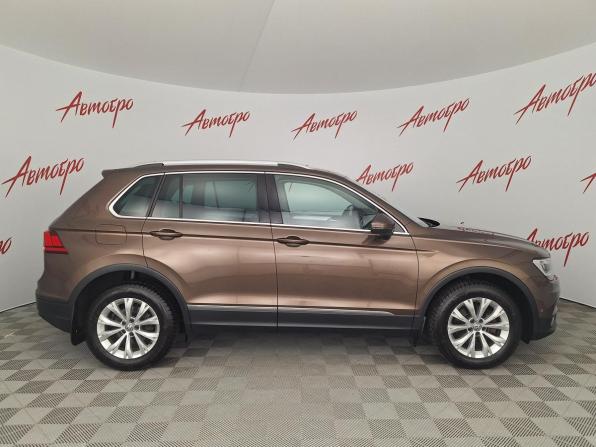 Volkswagen Tiguan II с пробегом 2018 года, цена 2 249 000 рублей, 160428 км, внедорожник, Автокод Объявления