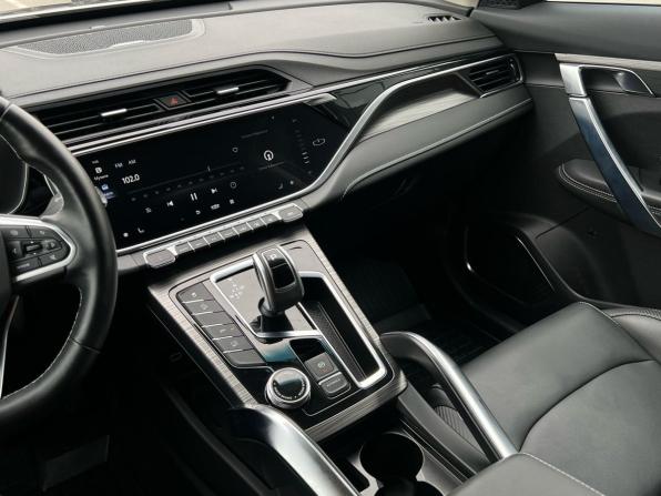 Geely Atlas Pro с пробегом 2023 года, цена 2 148 000 рублей, 51009 км, внедорожник, Автокод Объявления
