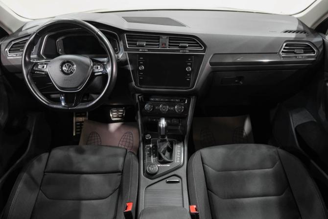 Volkswagen Tiguan II с пробегом 2019 года, цена 3 249 000 рублей, 75917 км, внедорожник, Автокод Объявления