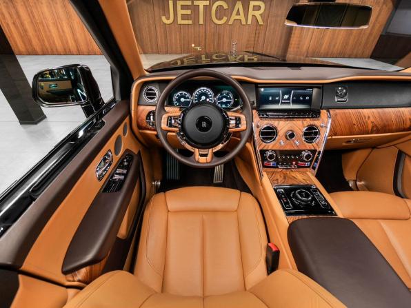 Rolls-Royce Cullinan I с пробегом 2019 года, цена 31 250 000 рублей, 30360 км, внедорожник, Автокод Объявления