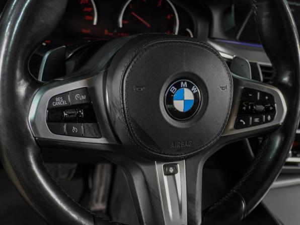 BMW 5 серии VII (G30/G31/G38) с пробегом 2019 года, цена 4 249 000 рублей, 68767 км, седан, Автокод Объявления