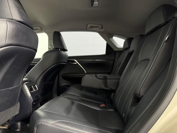 Lexus RX IV с пробегом 2018 года, цена 3 999 000 рублей, 77431 км, внедорожник, Автокод Объявления