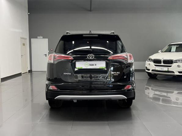 Toyota RAV4 IV (XA40) Рестайлинг с пробегом 2016 года, цена 1 895 000 рублей, 174819 км, внедорожник, Автокод Объявления