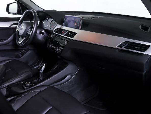 BMW X1 II (F48) Рестайлинг с пробегом 2020 года, цена 3 300 000 рублей, 11892 км, внедорожник, Автокод Объявления
