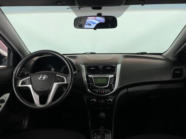 Hyundai Solaris I с пробегом 2012 года, цена 775 000 рублей, 224201 км, седан, Автокод Объявления