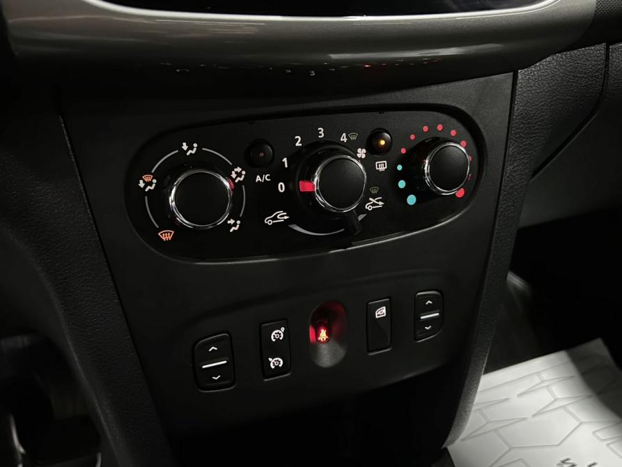 Renault Logan II Рестайлинг Тверь  - изображение 15