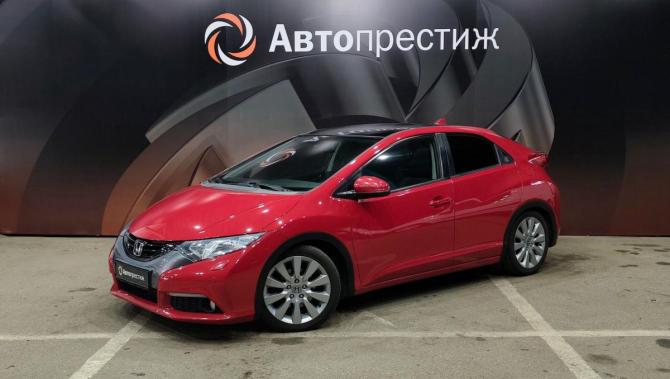 Honda Civic IX с пробегом 2012 года, цена 1 295 000 рублей, 132521 км, хэтчбек, Автокод Объявления