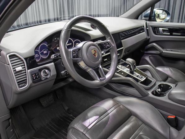 Porsche Cayenne III с пробегом 2019 года, цена 5 390 550 рублей, 106195 км, внедорожник, Автокод Объявления