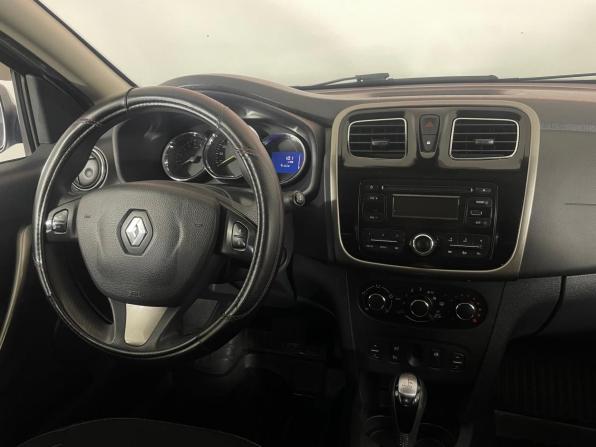 Renault Logan II с пробегом 2016 года, цена 849 000 рублей, 93393 км, седан, Автокод Объявления