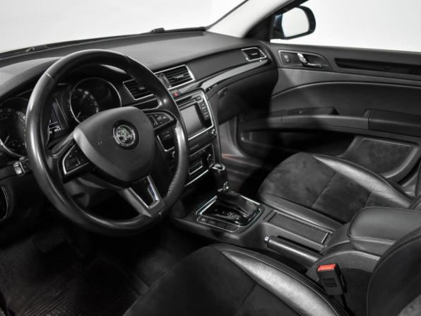 Skoda Superb II Рестайлинг с пробегом 2014 года, цена 1 360 000 рублей, 168697 км, универсал, Автокод Объявления