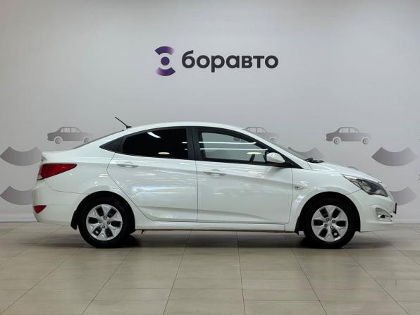 Hyundai Solaris I Рестайлинг с пробегом 2015 года, цена 850 000 рублей, 155152 км, седан, Автокод Объявления