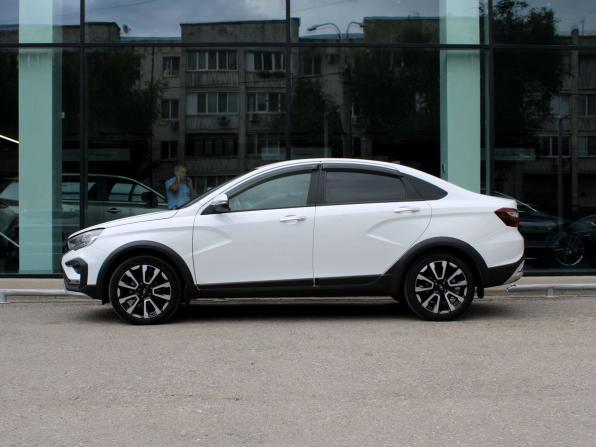 Lada (ВАЗ) Vesta I Рестайлинг (NG) с пробегом 2023 года, цена 1 404 000 рублей, 21879 км, седан, Автокод Объявления