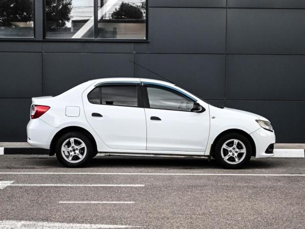 Renault Logan II с пробегом 2016 года, цена 569 000 рублей, 250274 км, седан, Автокод Объявления