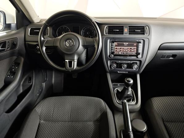 Volkswagen Jetta VI с пробегом 2011 года, цена 969 000 рублей, 81105 км, седан, Автокод Объявления