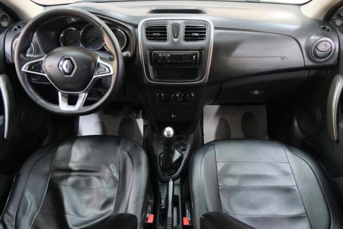 Renault Logan II Рестайлинг с пробегом 2020 года, цена 699 000 рублей, 132000 км, седан, Автокод Объявления