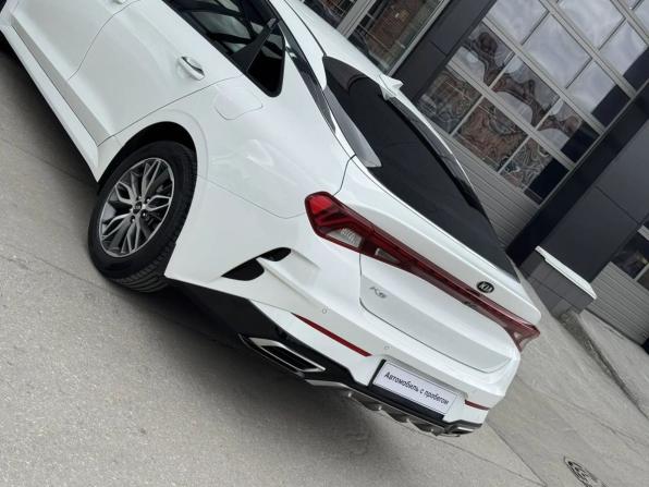Kia K5 III с пробегом 2021 года, цена 2 550 000 рублей, 107494 км, седан, Автокод Объявления
