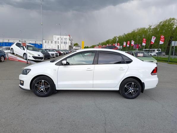 Volkswagen Polo V Рестайлинг с пробегом 2017 года, цена 969 995 рублей, 146137 км, седан, Автокод Объявления