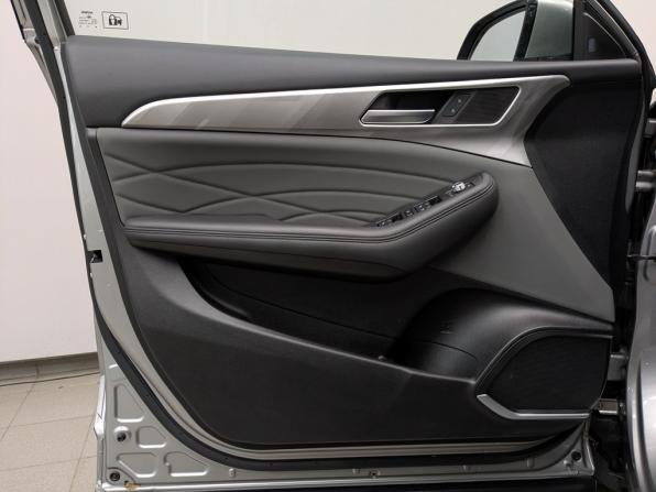 Haval F7x I Рестайлинг с пробегом 2024 года, цена 2 100 000 рублей, 69036 км, внедорожник, Автокод Объявления