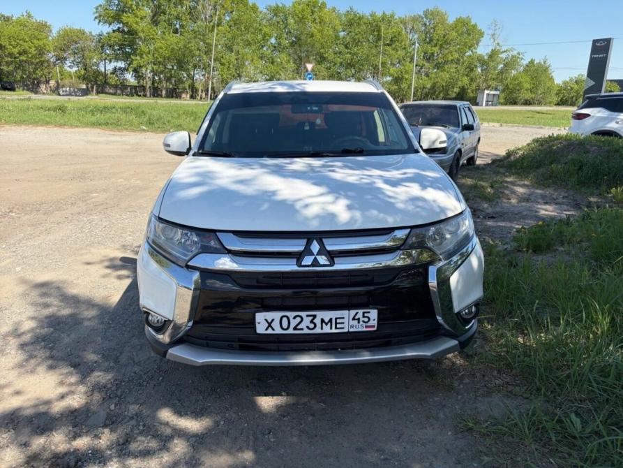 Mitsubishi Outlander III Рестайлинг 2 Курган  - изображение 4