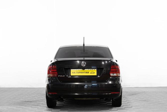 Volkswagen Polo V Рестайлинг с пробегом 2015 года, цена 1 149 000 рублей, 207000 км, седан, Автокод Объявления