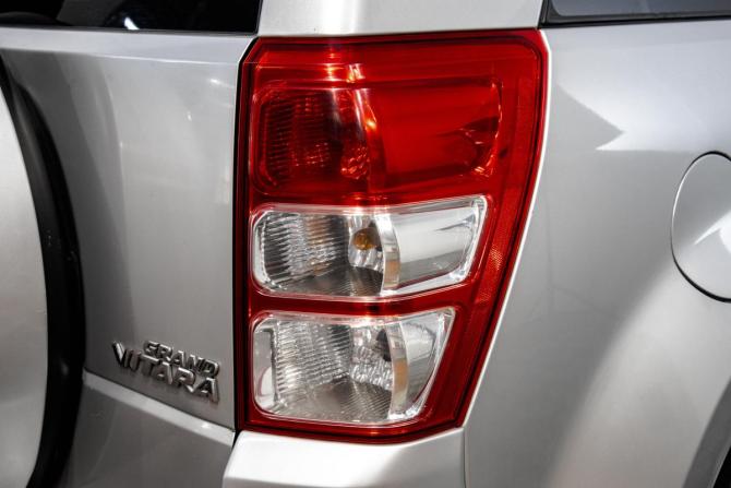 Suzuki Grand Vitara II Рестайлинг с пробегом 2008 года, цена 1 089 000 рублей, 213100 км, внедорожник, Автокод Объявления