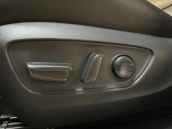 Toyota RAV4 V (XA50) с пробегом 2021 года, цена 4 199 000 рублей, 60854 км, внедорожник, Автокод Объявления