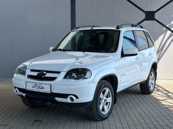 Chevrolet Niva I Рестайлинг с пробегом 2018 года, цена 770 000 рублей, 115119 км, внедорожник, Автокод Объявления